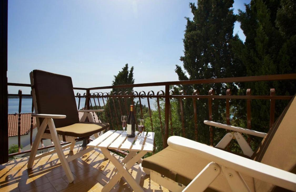 Patak's place, amazing view Apartment Hvar Town Bagian luar foto